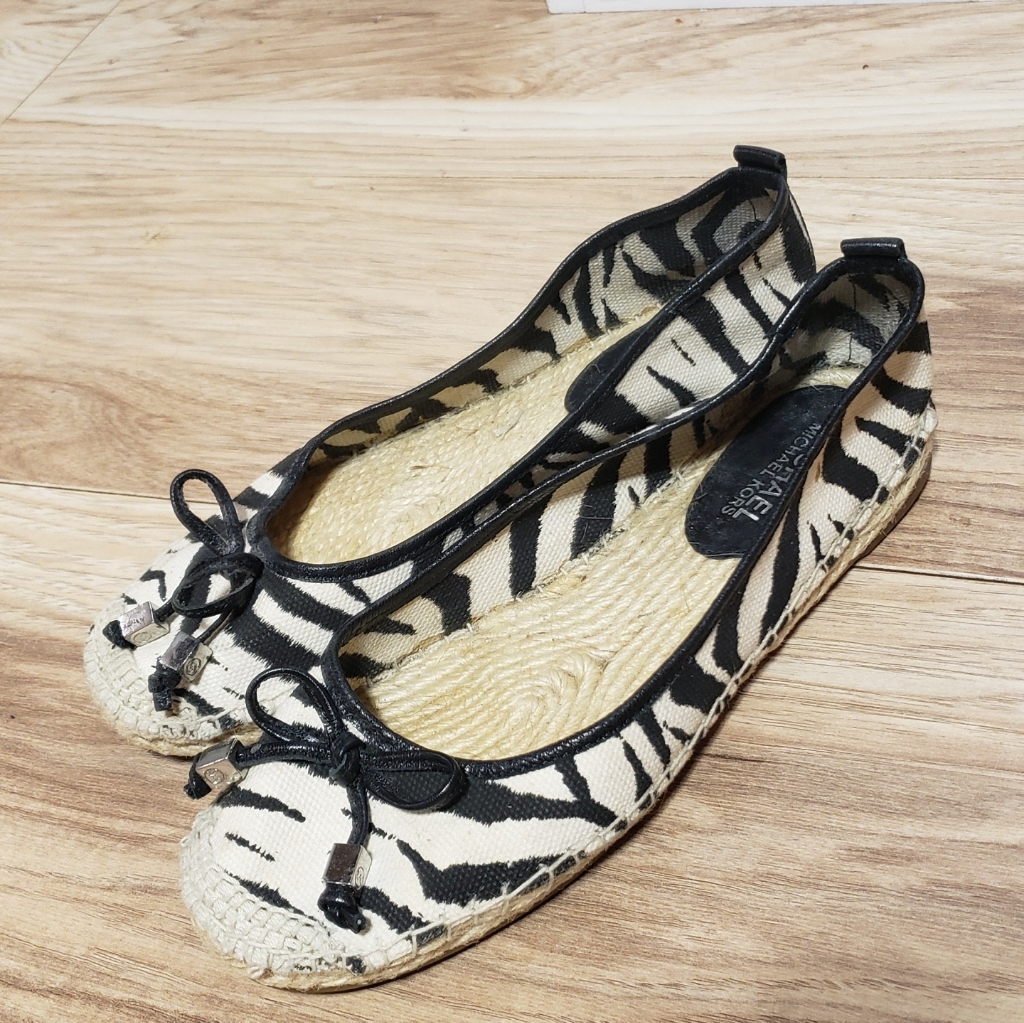 Michael Kors Meg Espridrills Zebra Animal Print Slip On Flat Size 7